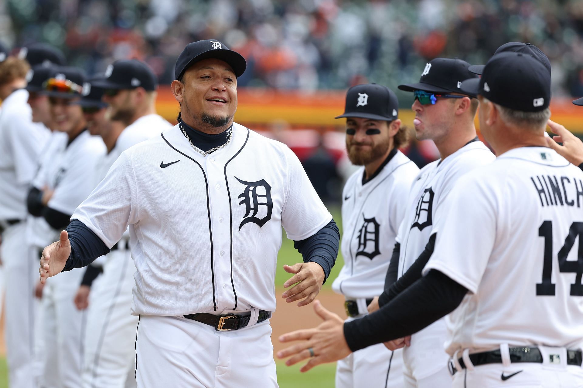 Fittingly, Tigers' Miguel Cabrera watches final strike
