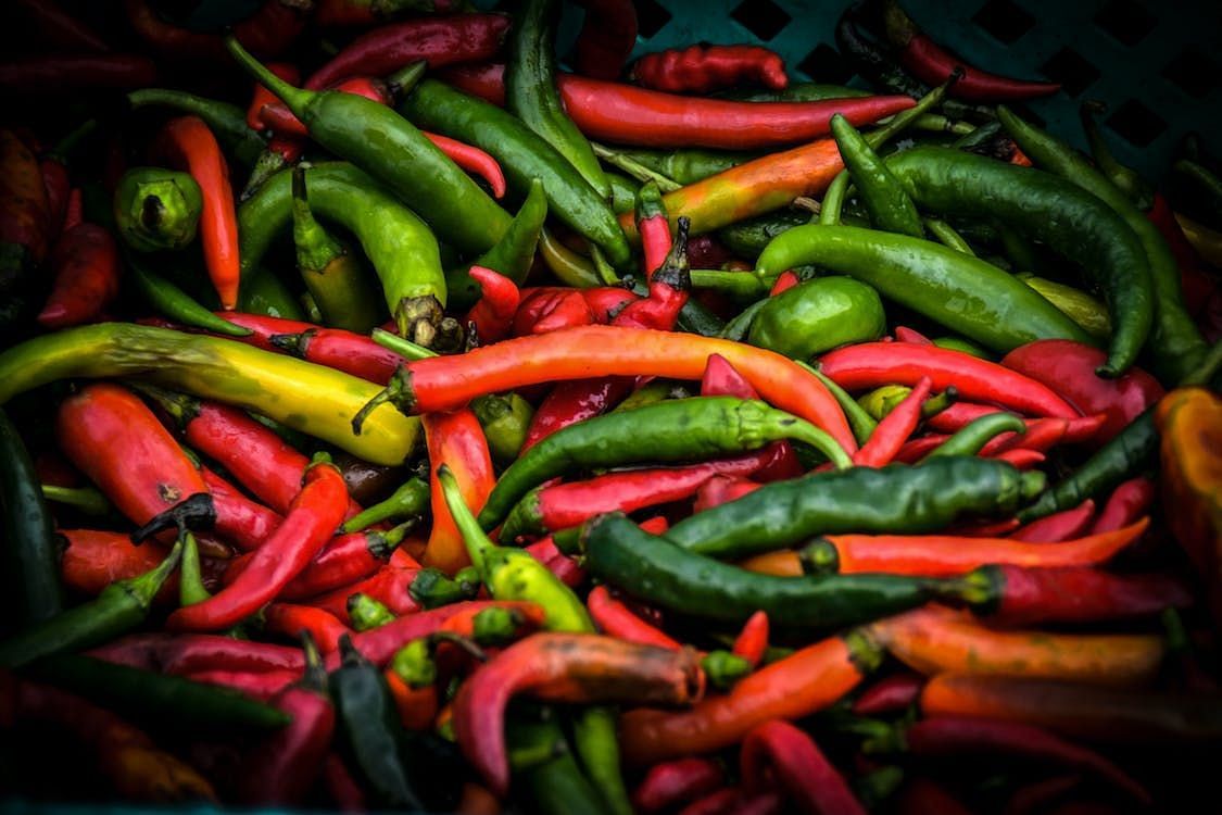Spice up your health with spicy food (Image via Pexels/DXT91)