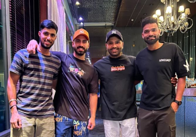 "One with (almost) all youngsters"- Rohit Sharma poses with his MI teammates