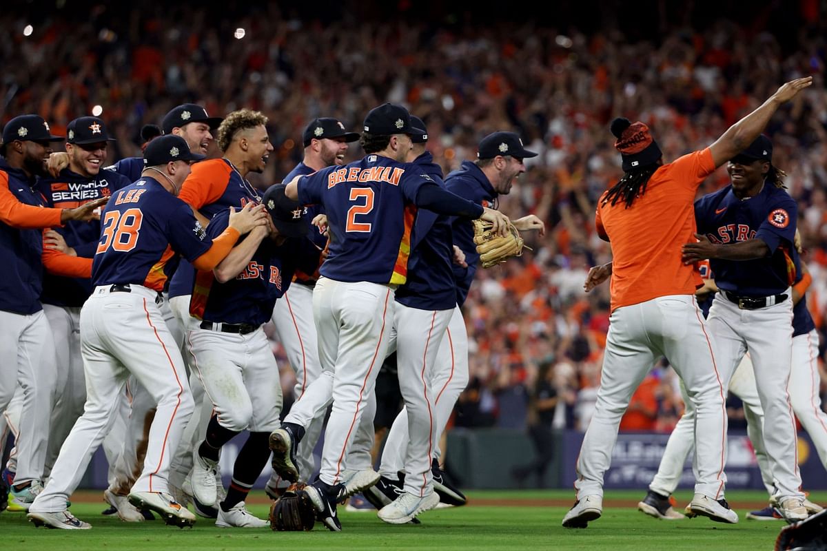 MLB Rain Delay Rules How many innings must be played for a game to be