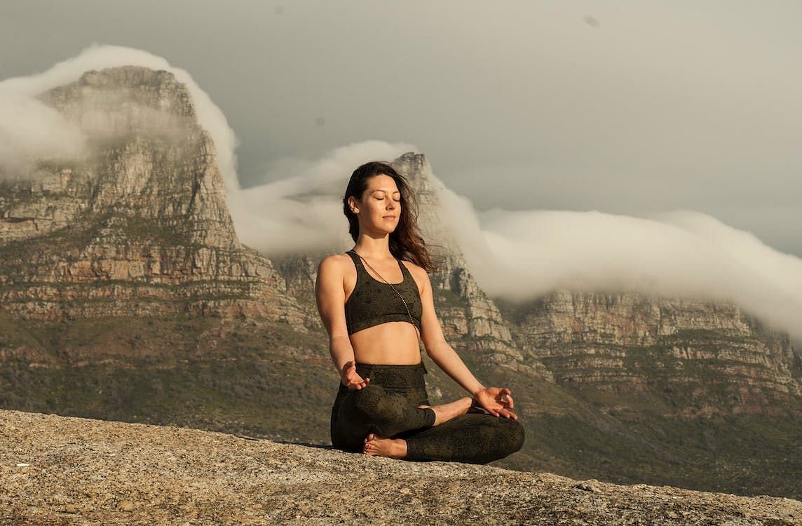 Mindfulness meditation offers various benefits. (Savanna Goldring/Pexels)