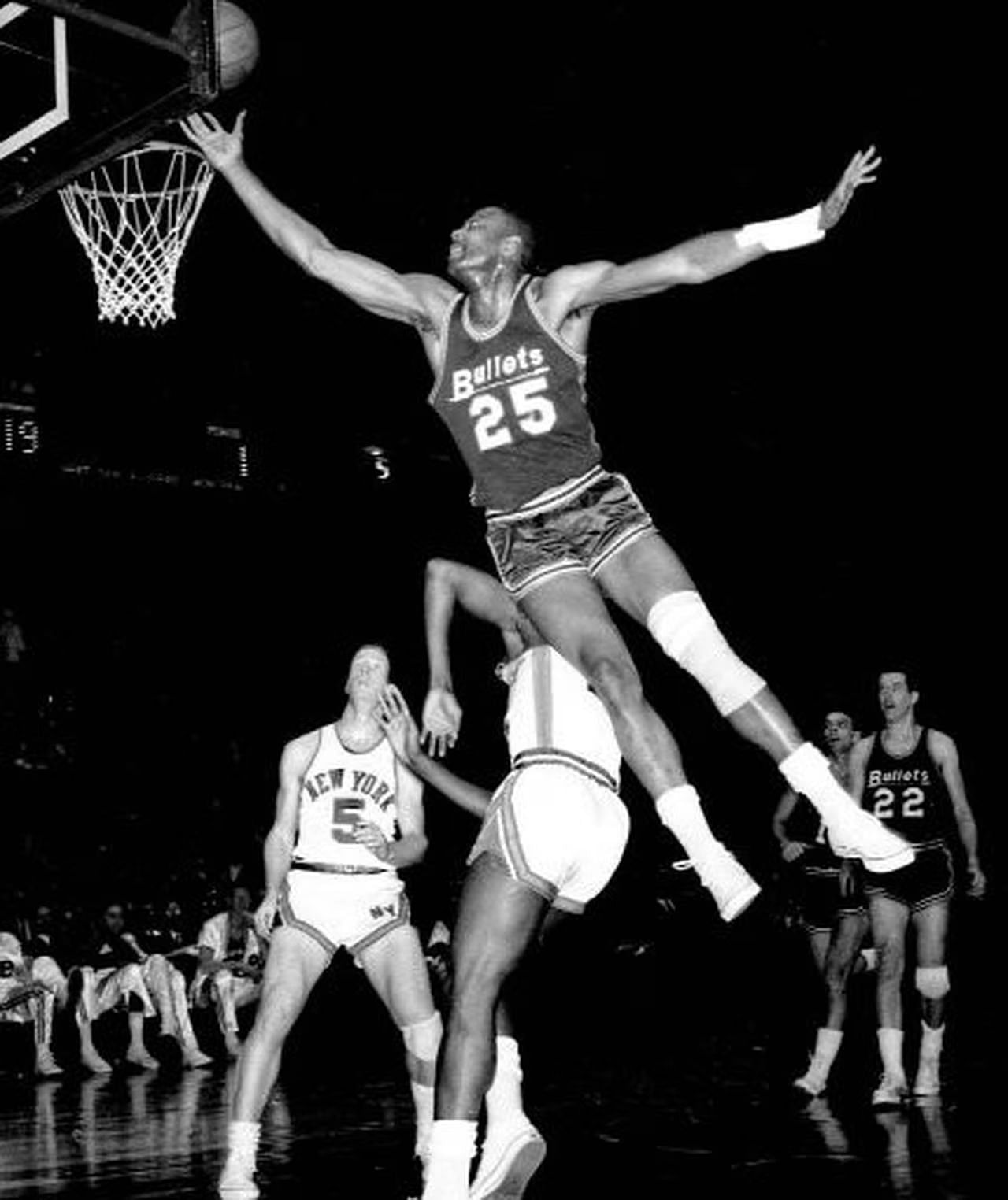 NBA legend Gus Johnson