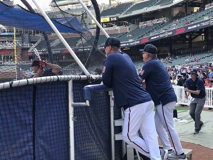 Chipper Jones has solution for MLB's sticky situation