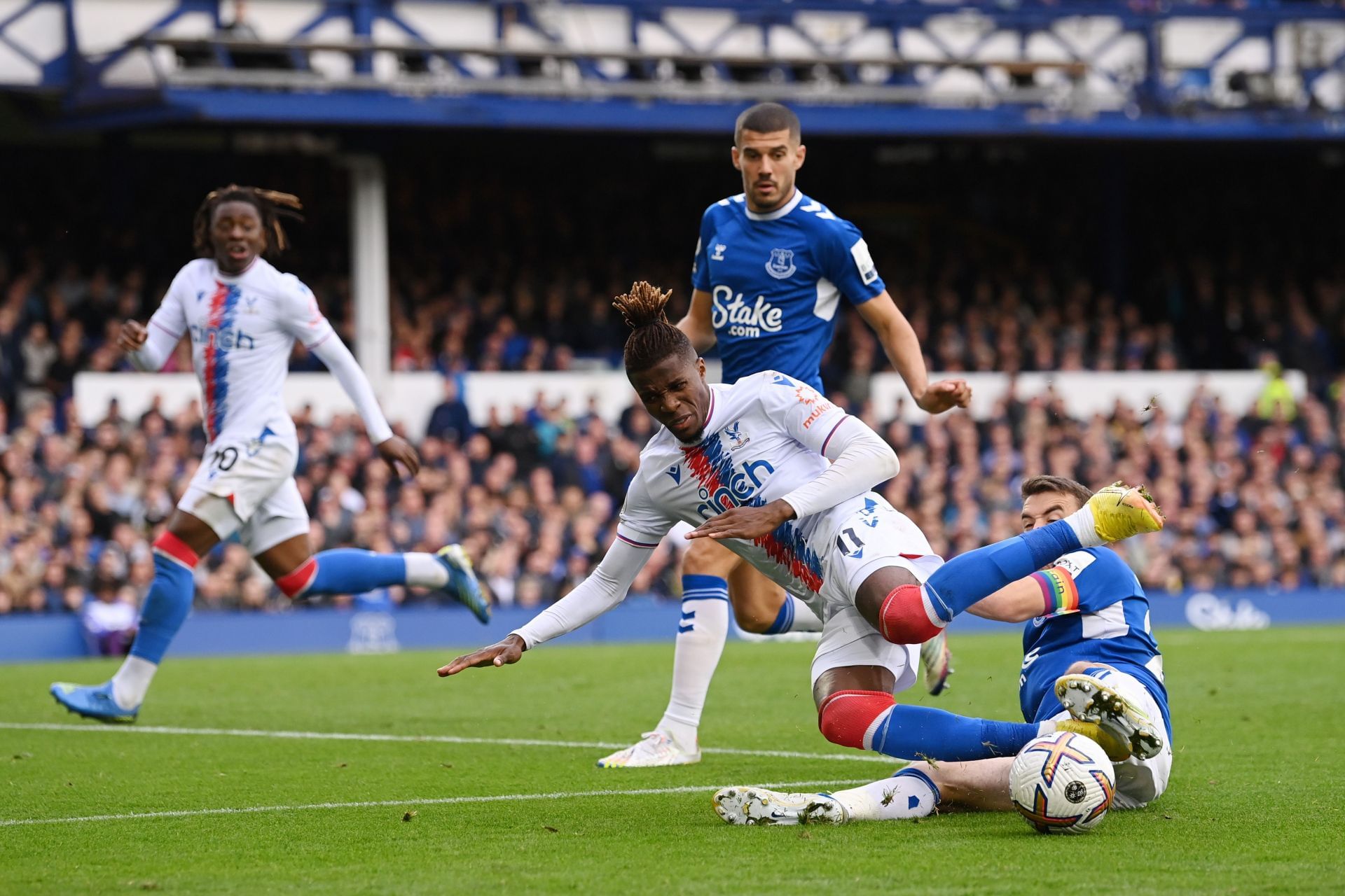 Everton FC v Crystal Palace - Premier League