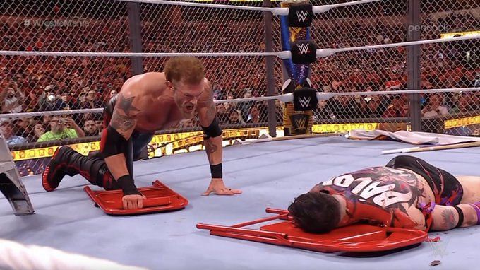 WWE WrestleMania 39 Night 2 Results: Legend Botches Return Match; Hall ...