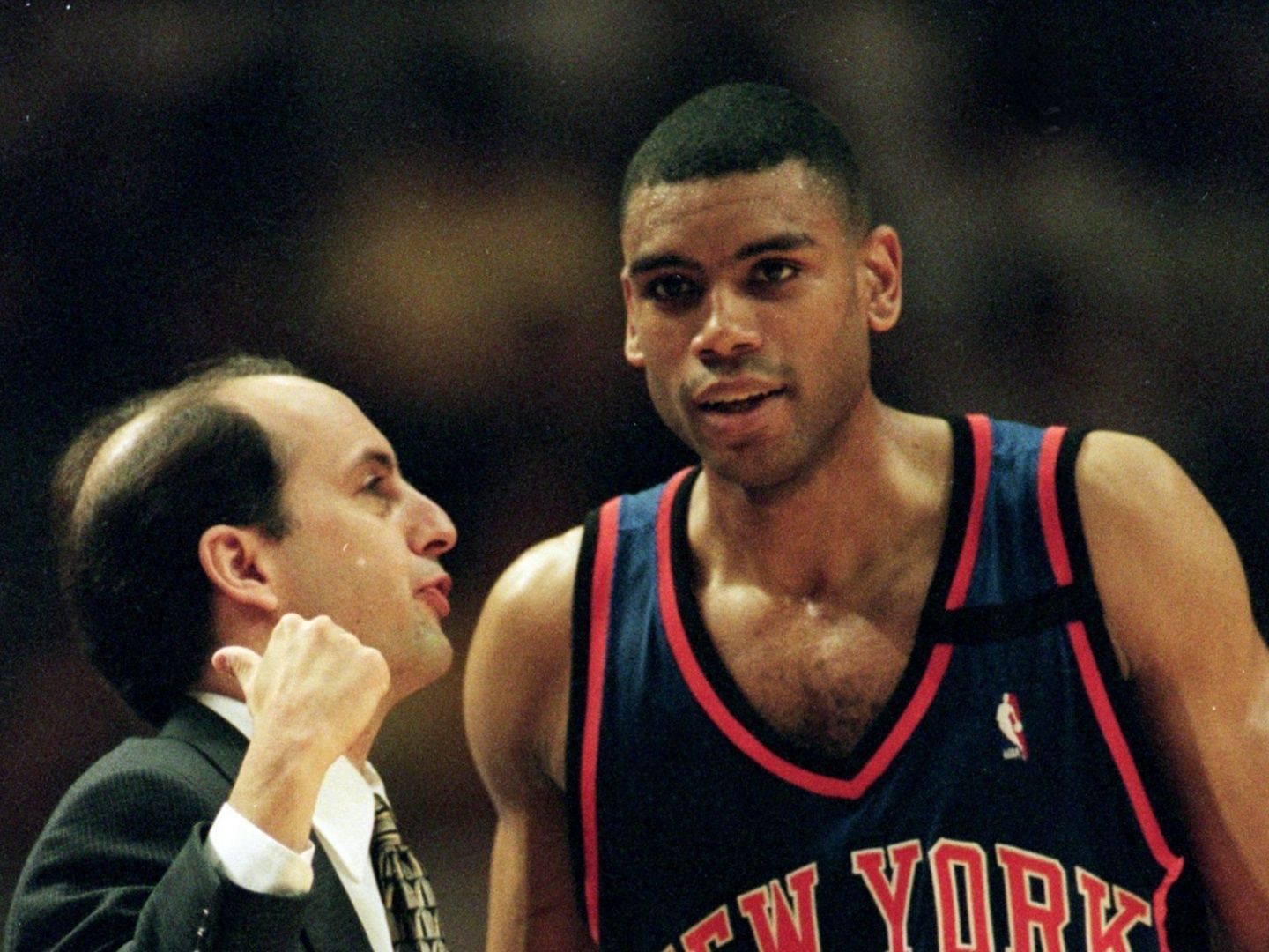 Jeff Van Gundy and Allan Houston of the New York Knicks