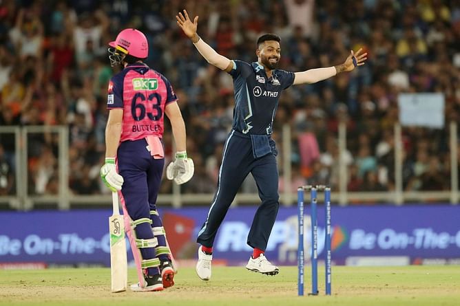 Hardik Pandya's top 3 performances against RR in IPL