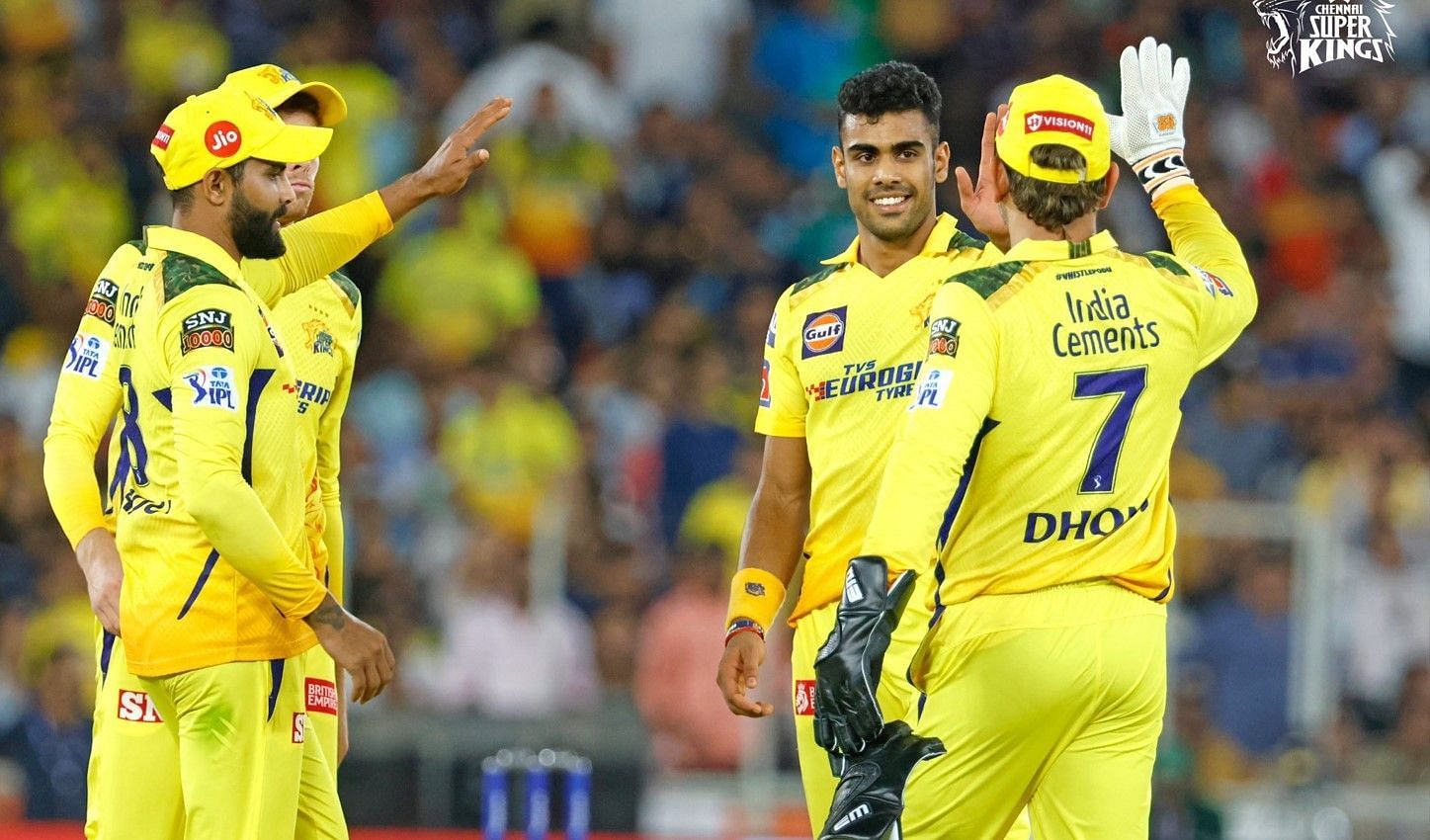 CSK players in action (Image Courtesy: Twitter/Chennai Super Kings)