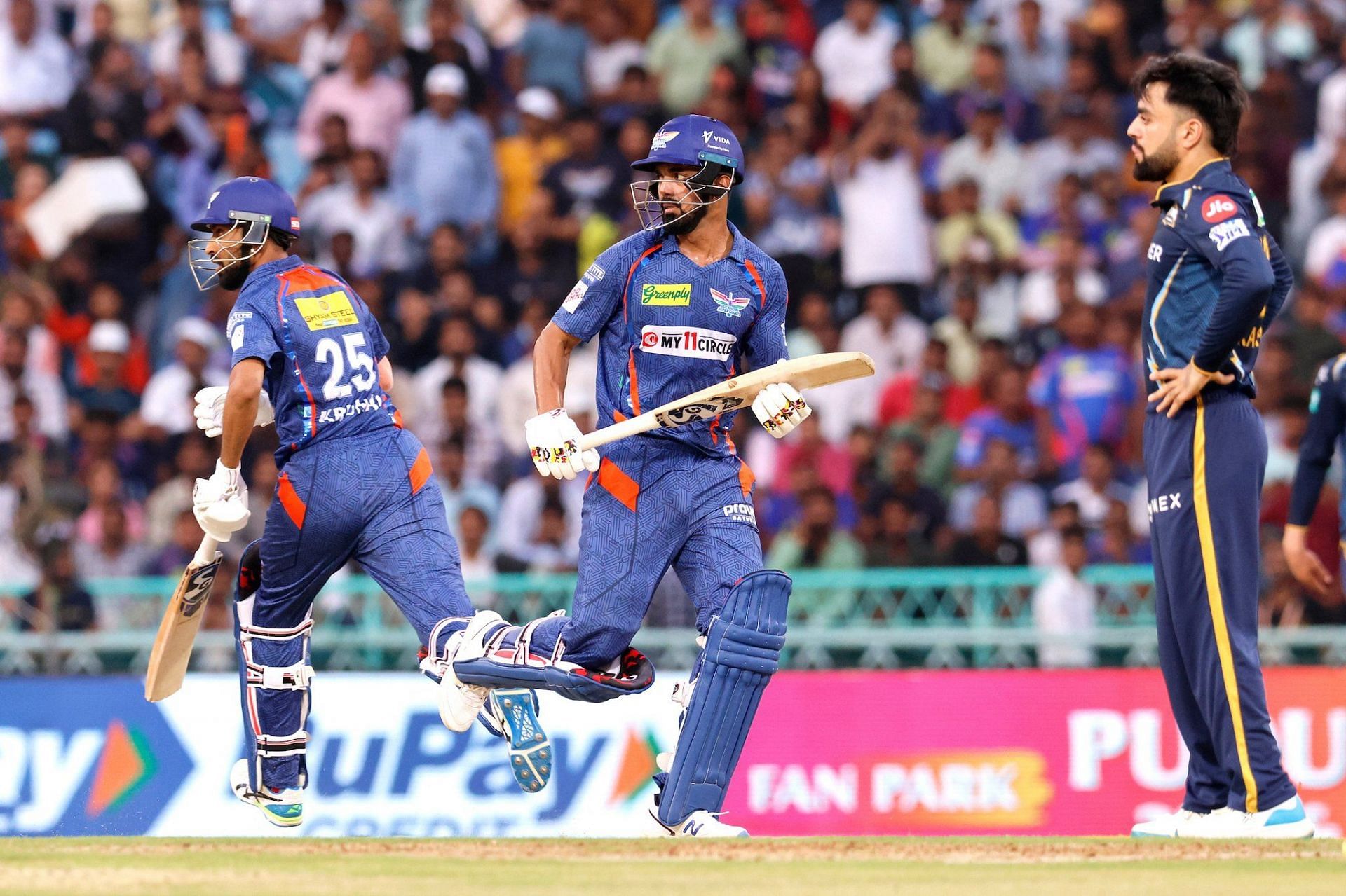 KL Rahul and Krunal Pandya batted well. (Credits: Twitter)