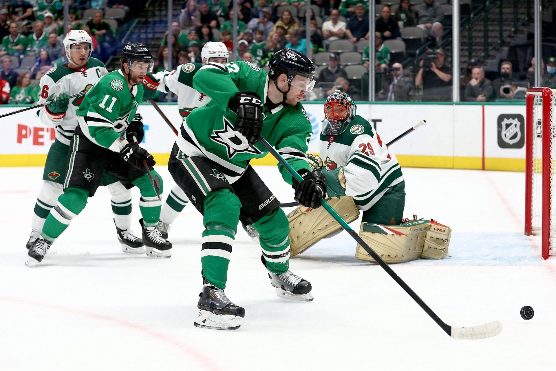 Dallas Stars vs. Minnesota Wild: Live Stream, TV Channel, Start Time  NHL  Playoffs First Round Game 2 - How to Watch and Stream Major League &  College Sports - Sports Illustrated.