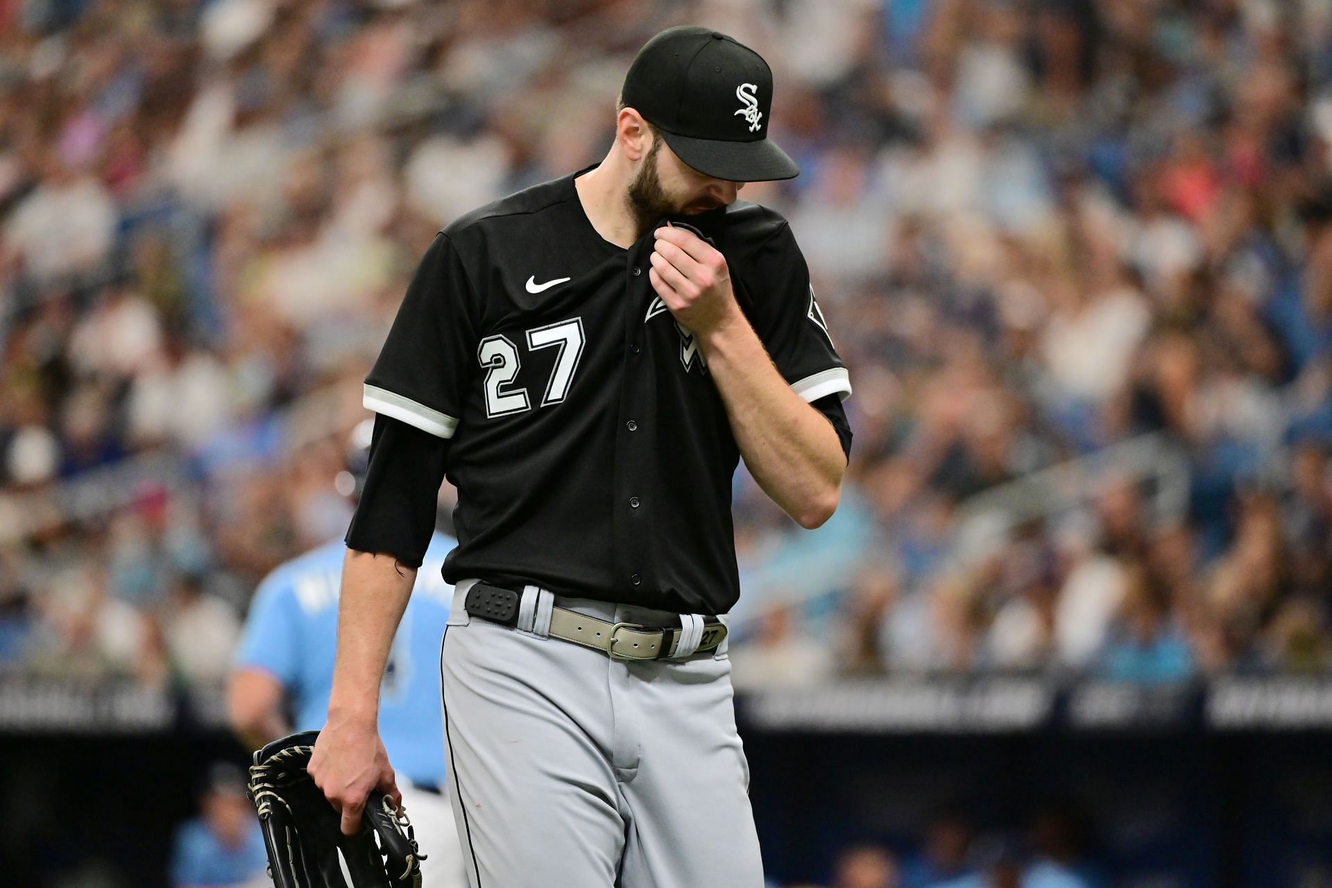 Grifol shoulders blame for White Sox's somber season: 'There's no