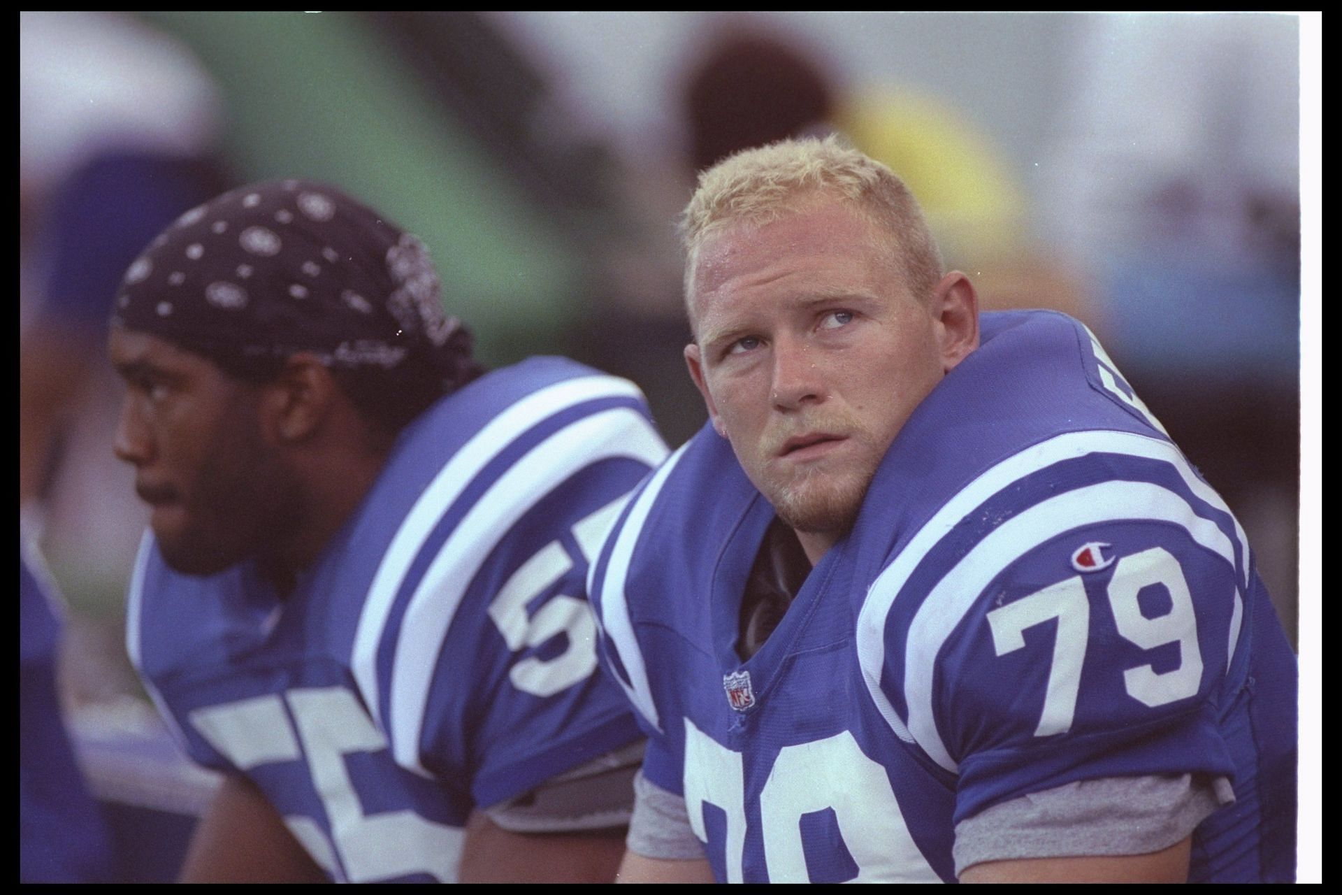 Steve Emtman with the Colts