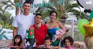 “Monday surprise” – Cristiano Ronaldo’s girlfriend Georgina Rodriguez shows off gifts as she pampers kids