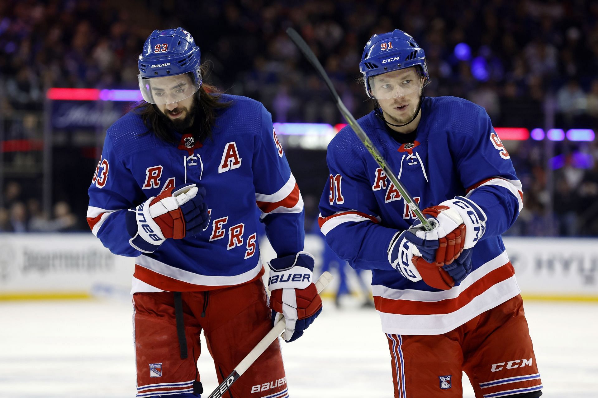 Carolina Hurricanes v New York Rangers