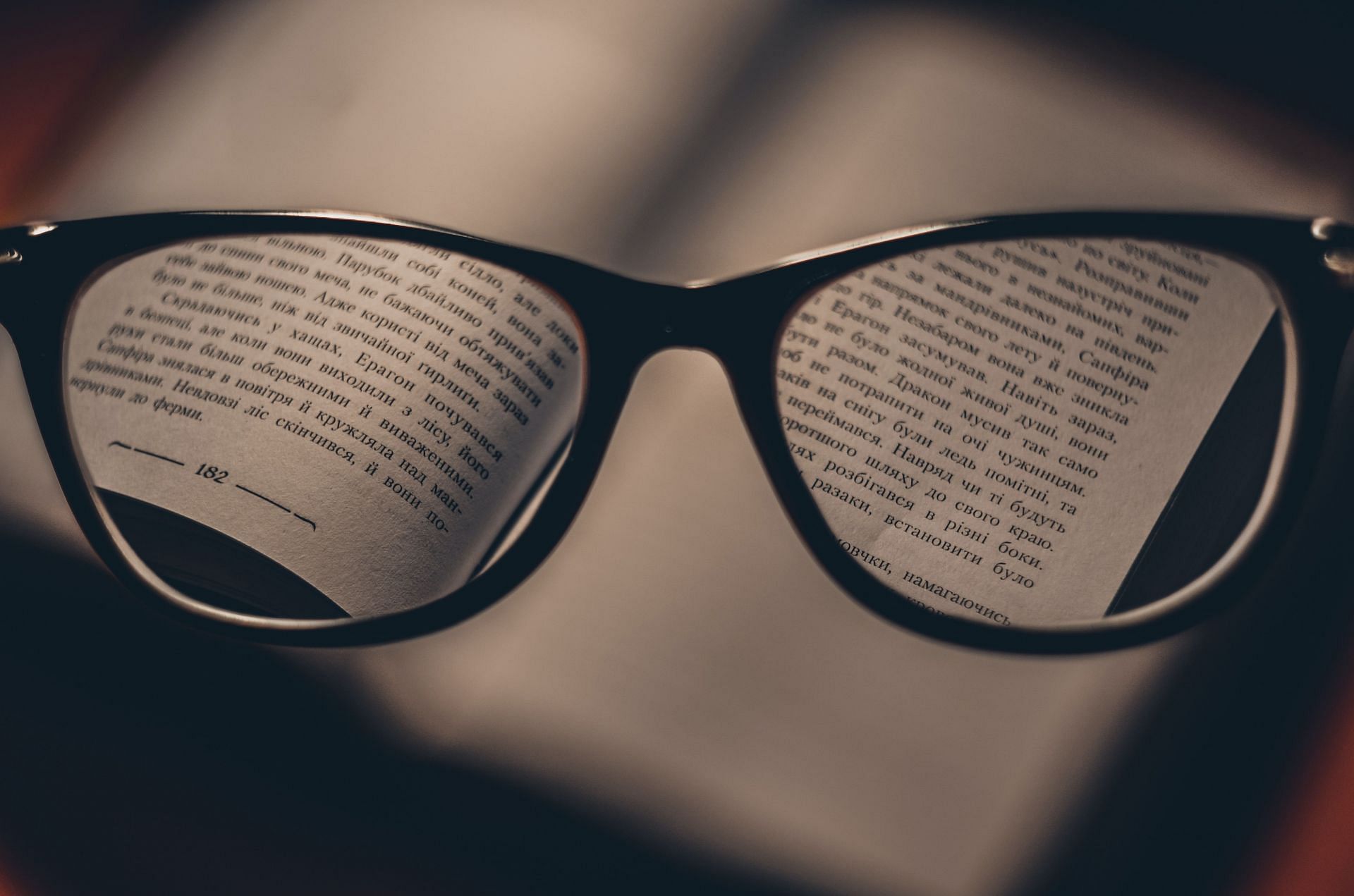 Myopia generally affects teenagers. (Image via Unsplash/ Dmitry Ratushny)