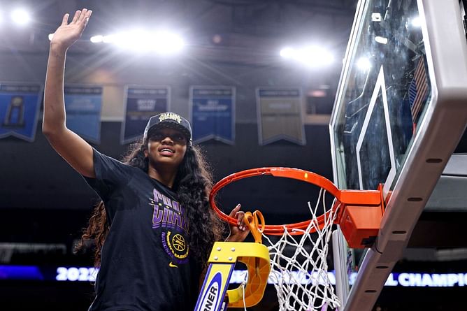 Watch: Angel Reese & Ja Morant shimmies on “parade inside my city yeah" ahead of LSU women's championship show