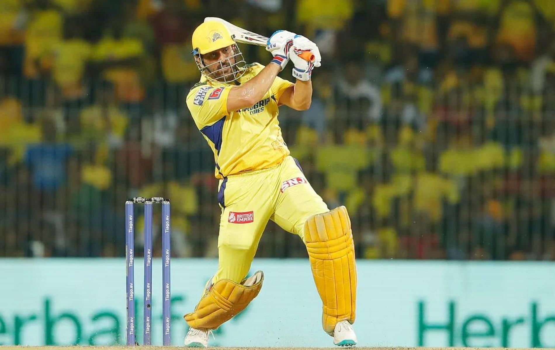 MS Dhoni in action. (Pic: IPLT20.com)