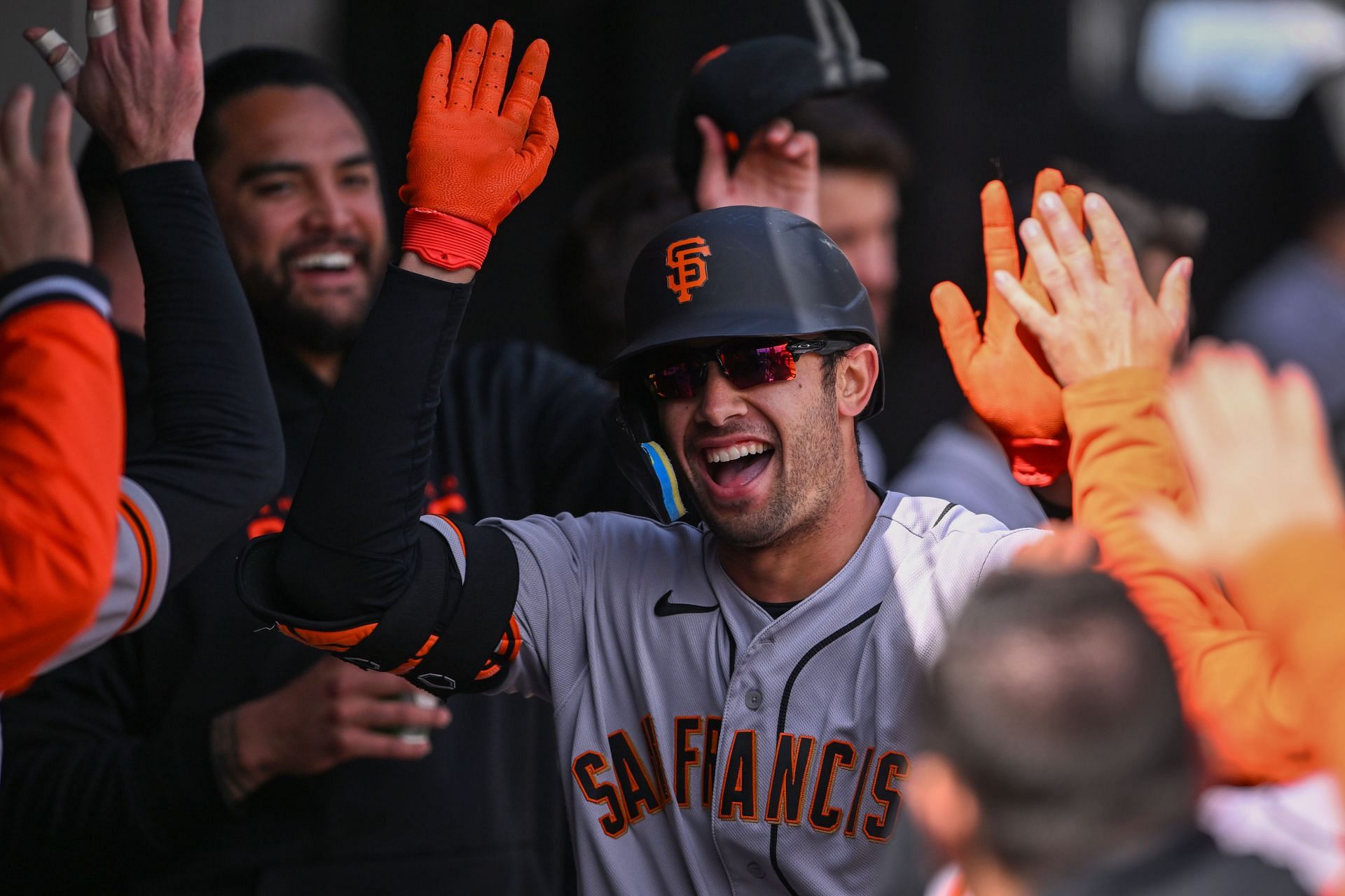 SF Giants' Darin Ruf nearing return, roster decisions loom