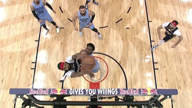 Watch- Brandon Ingram throws down a nasty alley-oop dunk over Jaren Jackson Jr.
