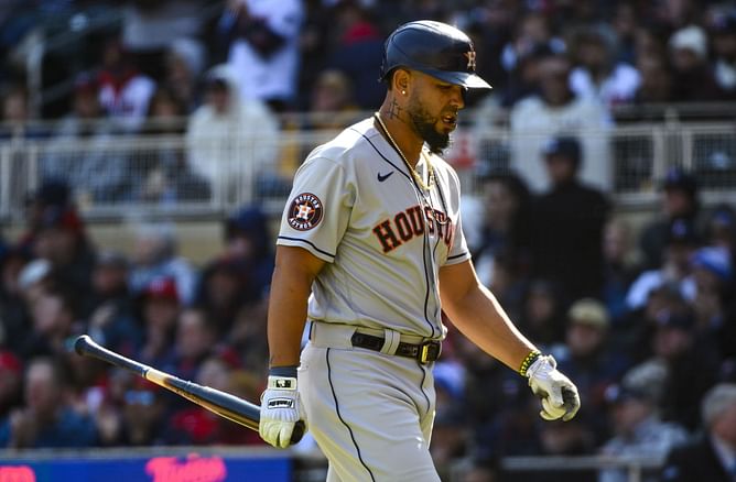 Livid Houston Astros fans blast club's acquisition of veteran struggling to find form: "Should have stuck with Yuli"