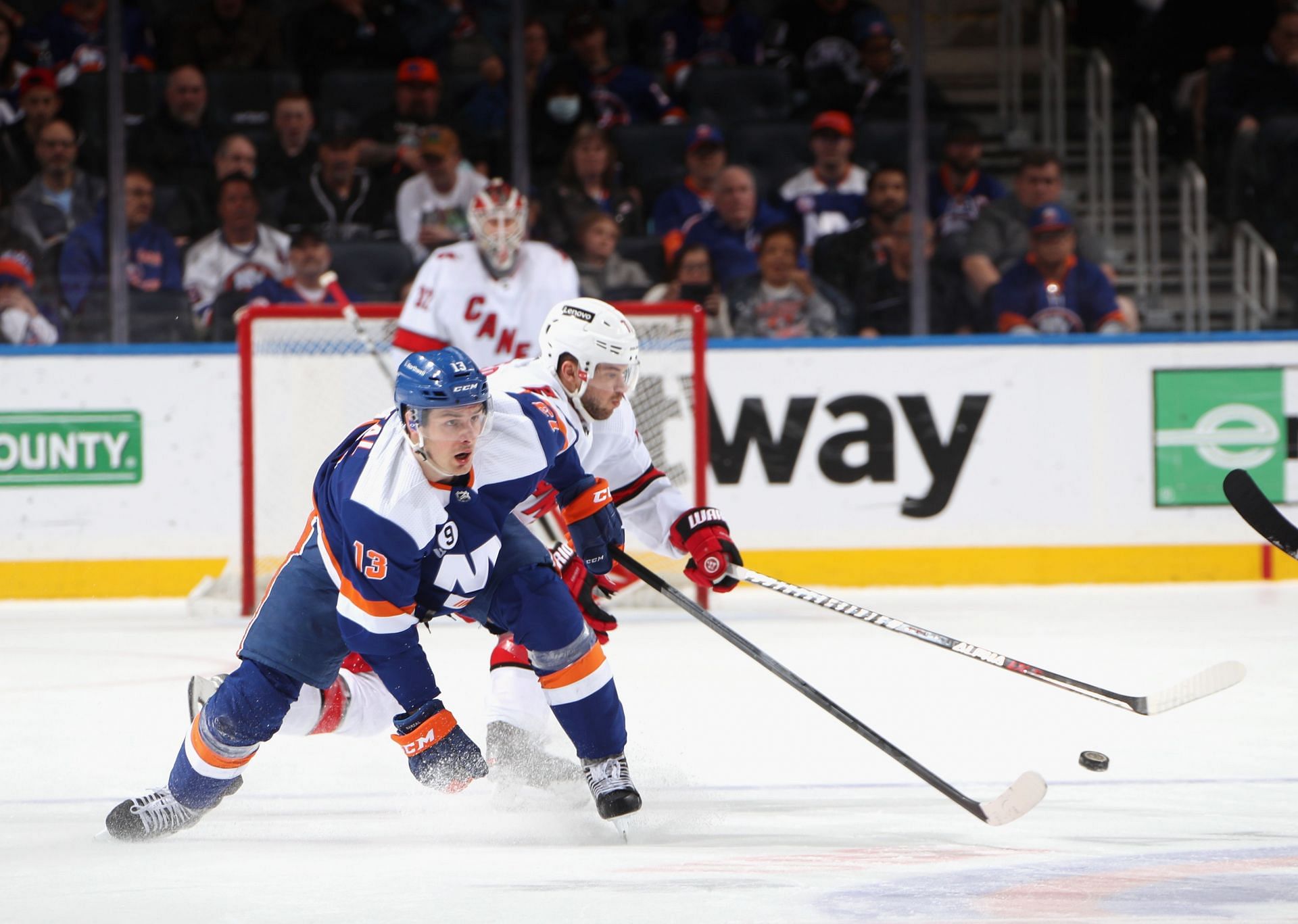 Carolina Hurricanes v New York Islanders