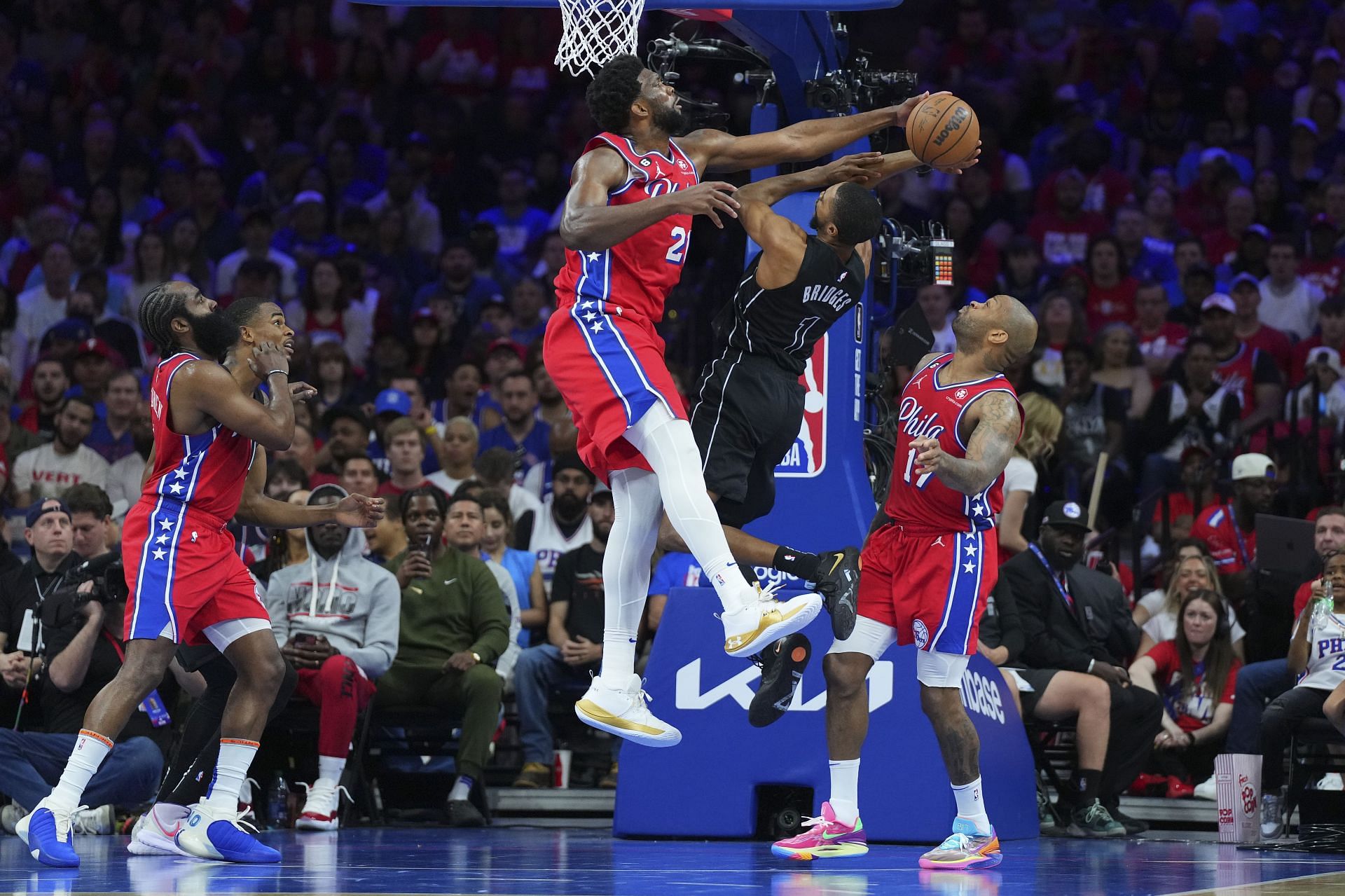 Embiid is a beast on both ends of the floor (Image via Getty Images)