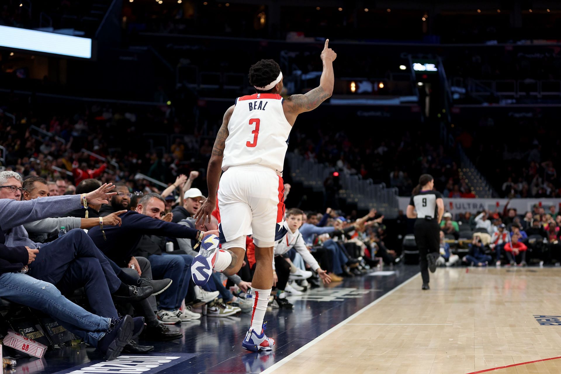 Beal has been red-hot in the clutch (Image via Getty Images)