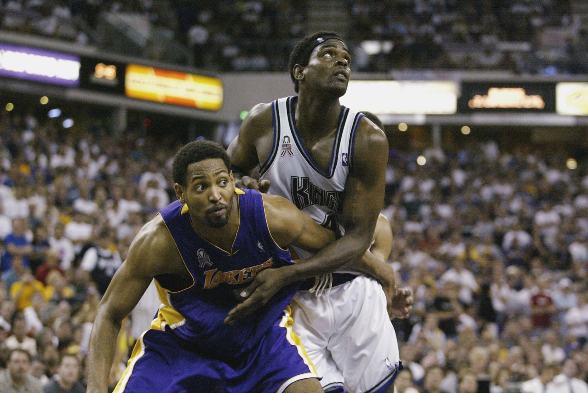 The Kings-Lakers series is another controversial series (Image via Getty Images)