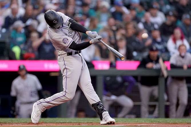 Colorado Rockies fans stunned as Kris Bryant finally hits first Coors Field homer in second year with team: "Forgot he existed" "How is this possible"