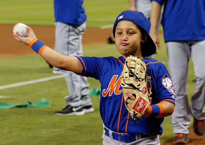 New York Mets fans react as team trumpets partnership with NYC hospital, including sleeve ads and Mets onesies for newborns: "Depression from birth"
