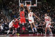DeRozan put on a great show against his former team last year (Image via Getty Images)