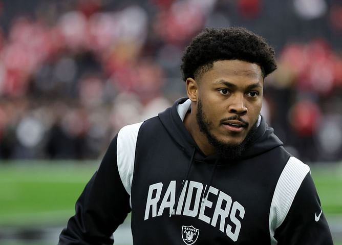 Could Raiders lose Josh Jacobs? LV facing huge problem with superstar RB holding off on contract