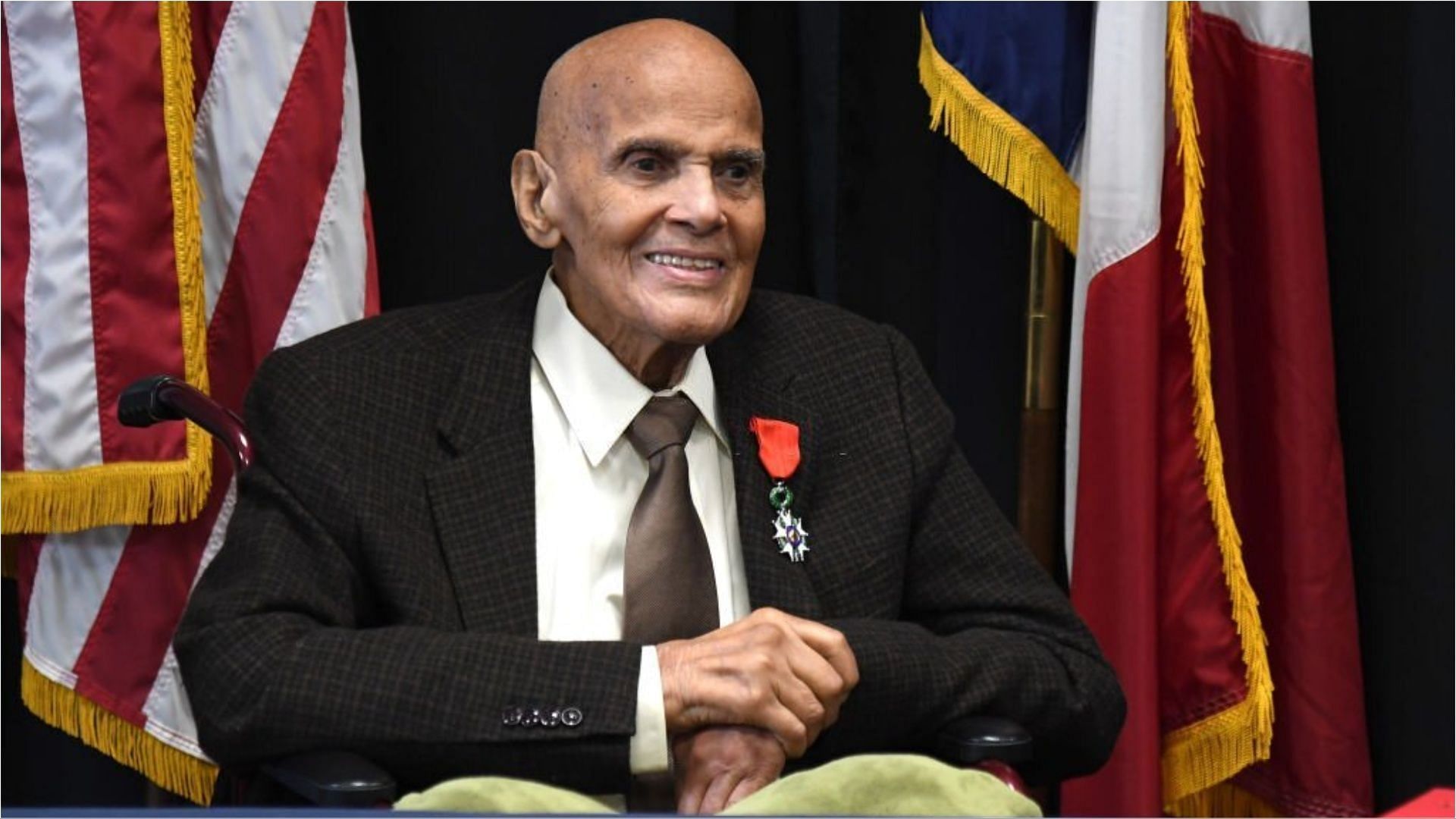 Harry Belafonte recently died at the age of 96 (Image via Kevin Mazur/Getty Images)