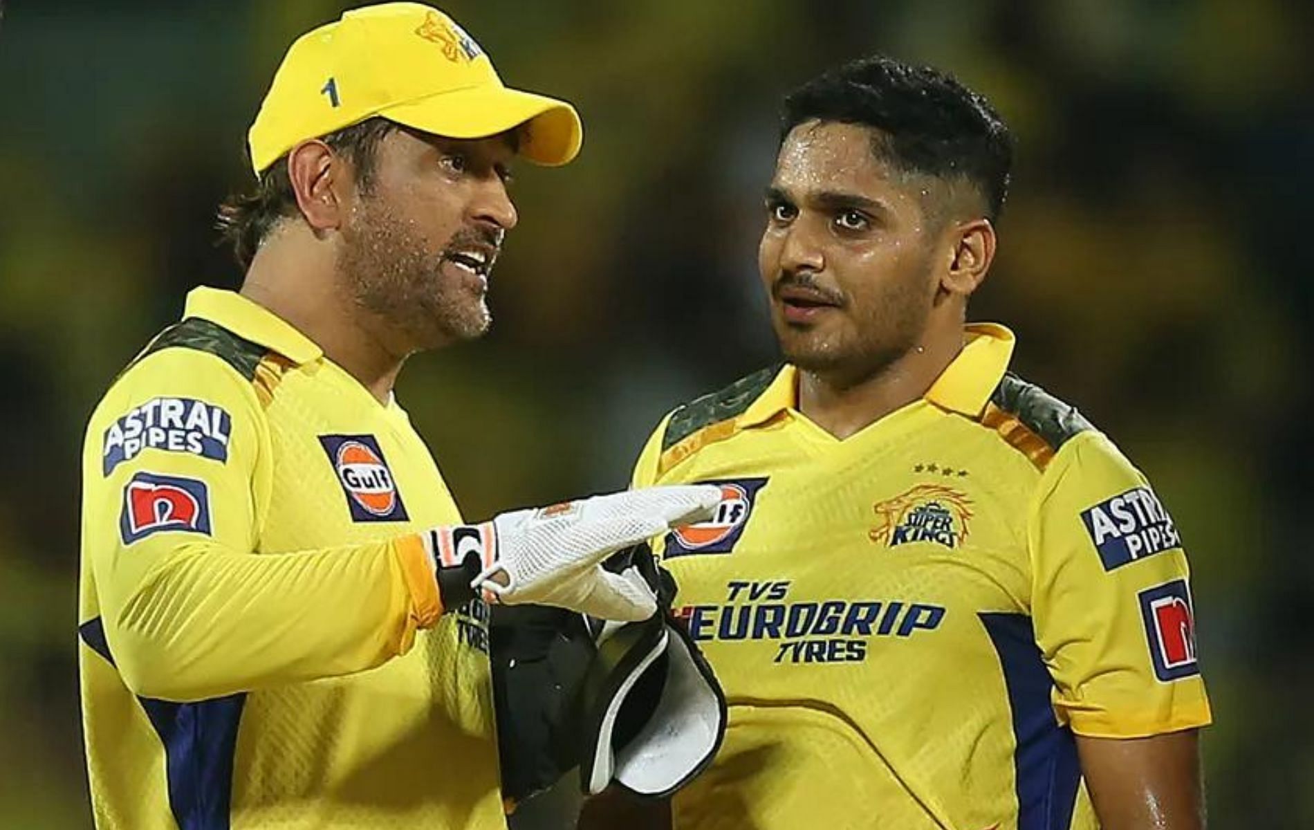 MS Dhoni (L) with Tushar Deshpande (R). (Pic: IPLT20.com)