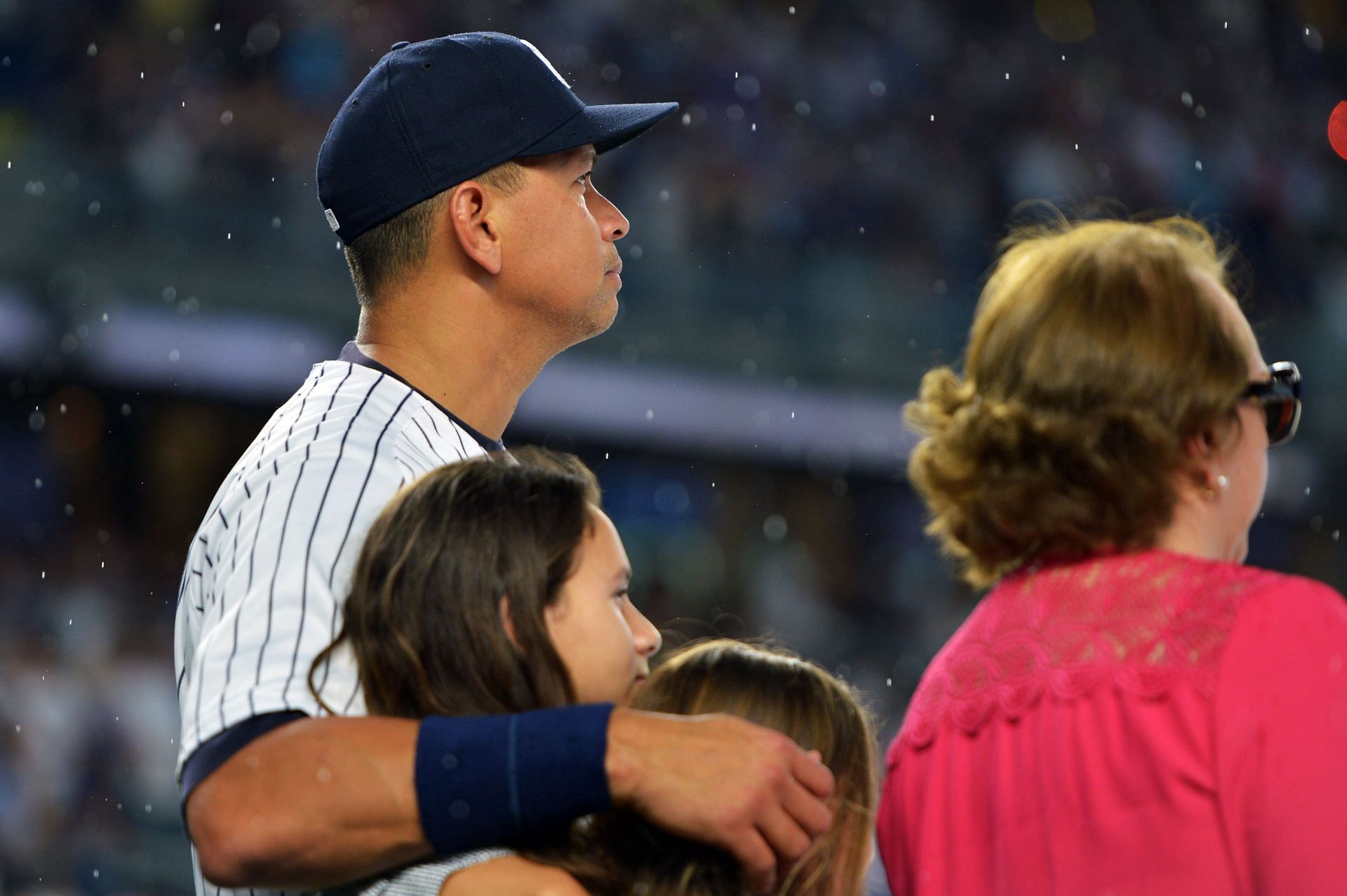 Alex Rodriguez using Tom Brady to convince daughter to pick Michigan