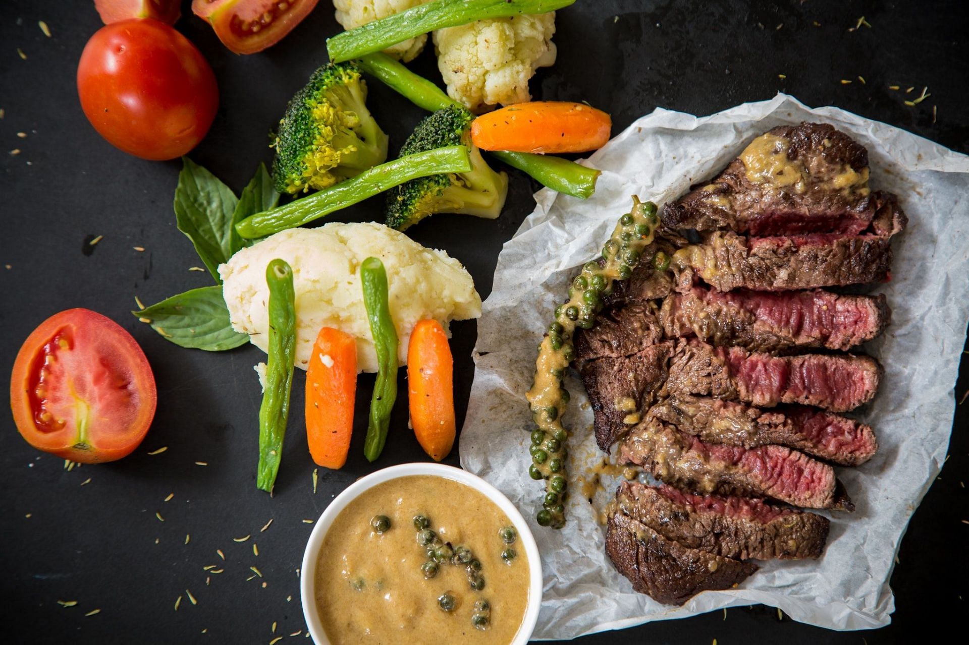 Myths about red meat are widespread (Image via Pexels)