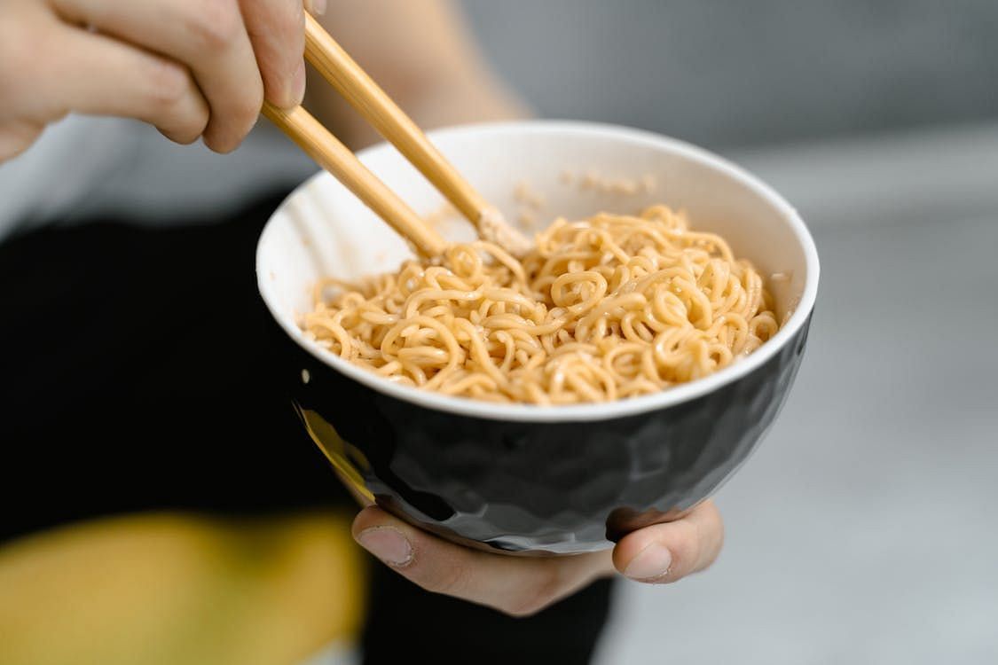 Instant noodles may satisfy your hunger quickly, but they could also pose a serious risk to your children