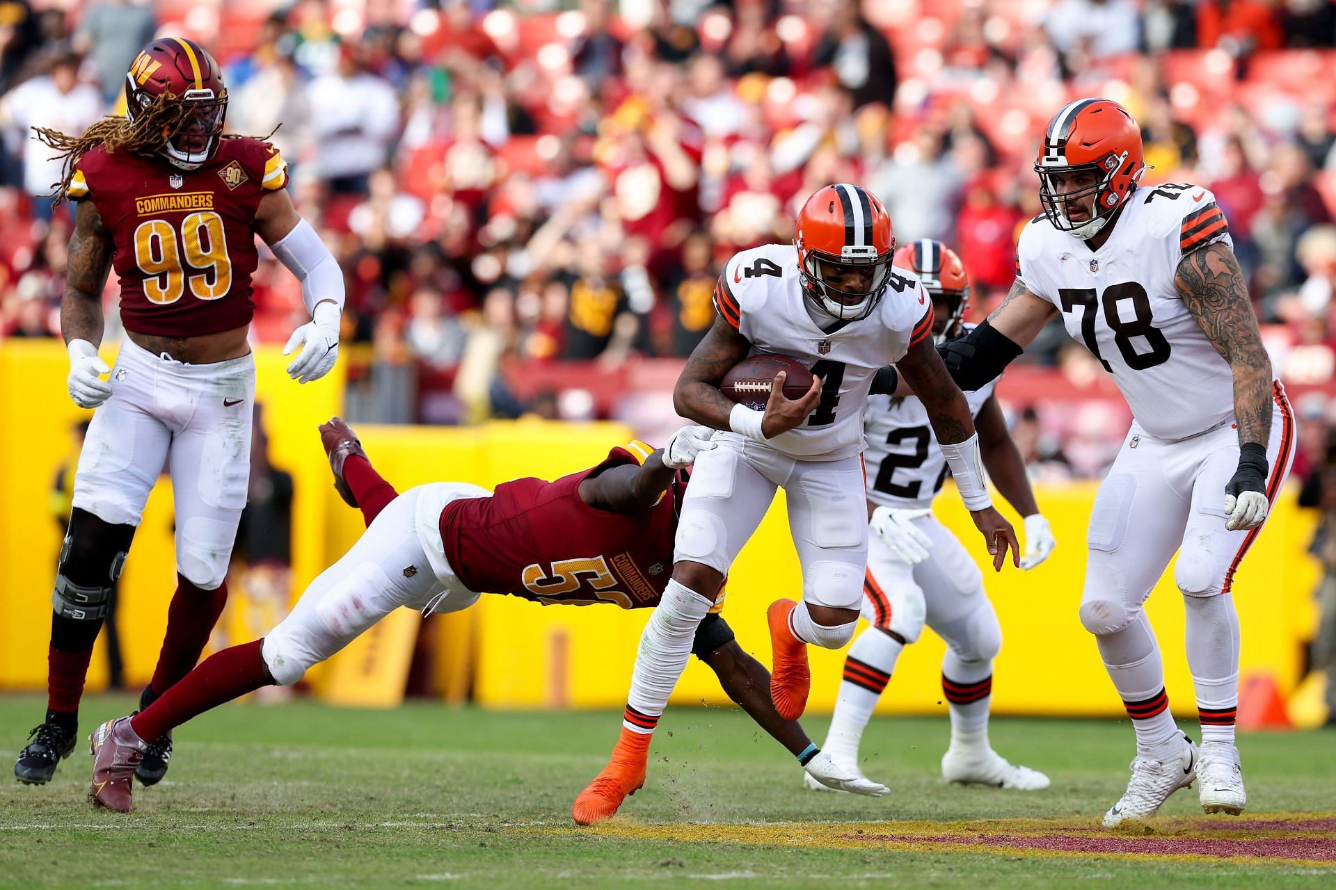 Deshaun Watson, Browns storm back to beat Commanders