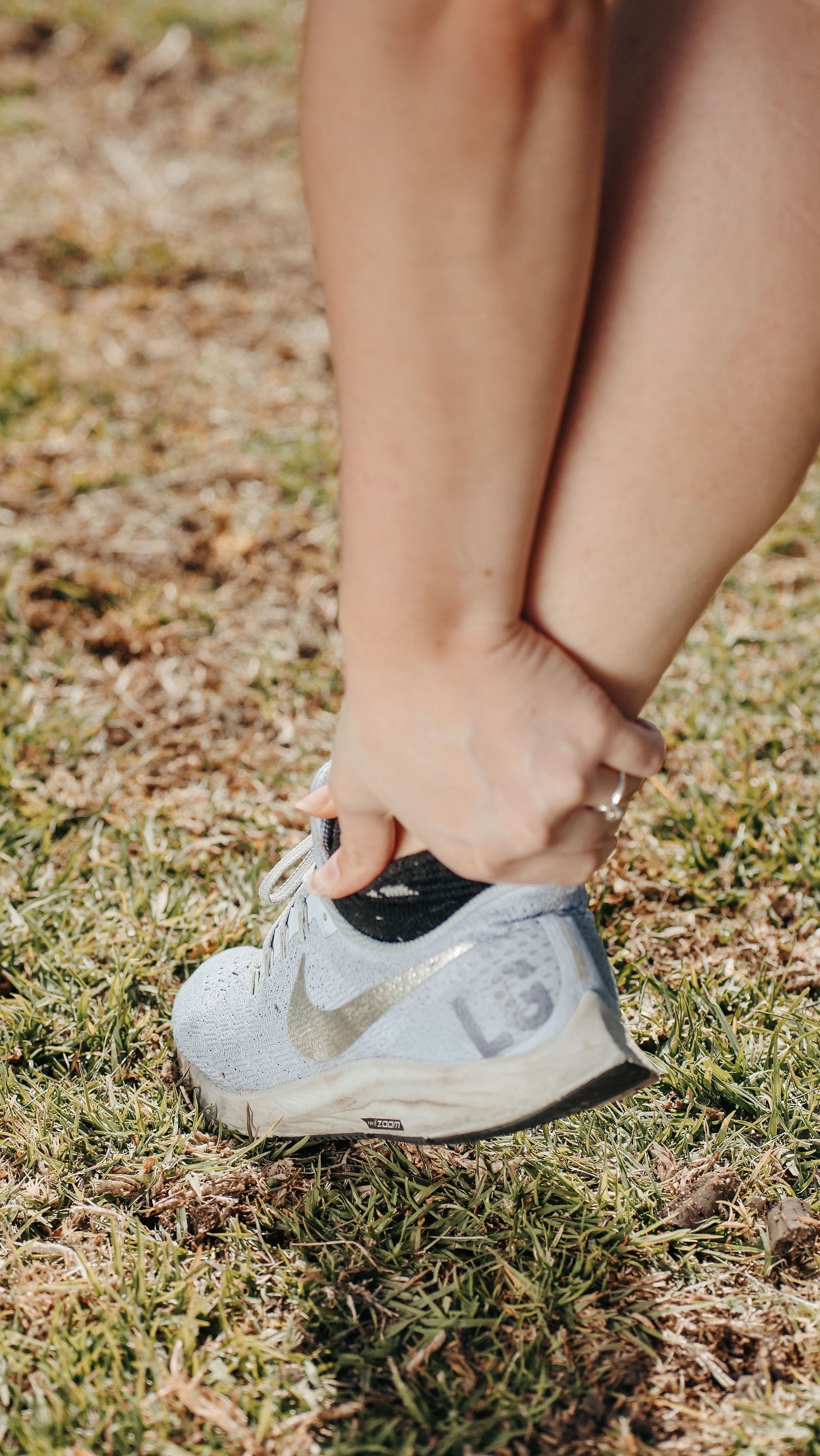 Say goodbye to Plantar Fasciitis pain with these natural treatments (Image via Pexels)
