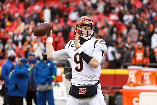 Bengals' Joe Burrow Passes Dan Marino for Most 400-Yard Games in