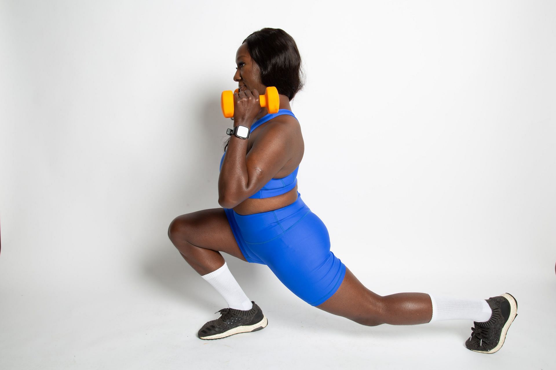 Stretching before workout is important. (Image via Unsplash/April Laugh)