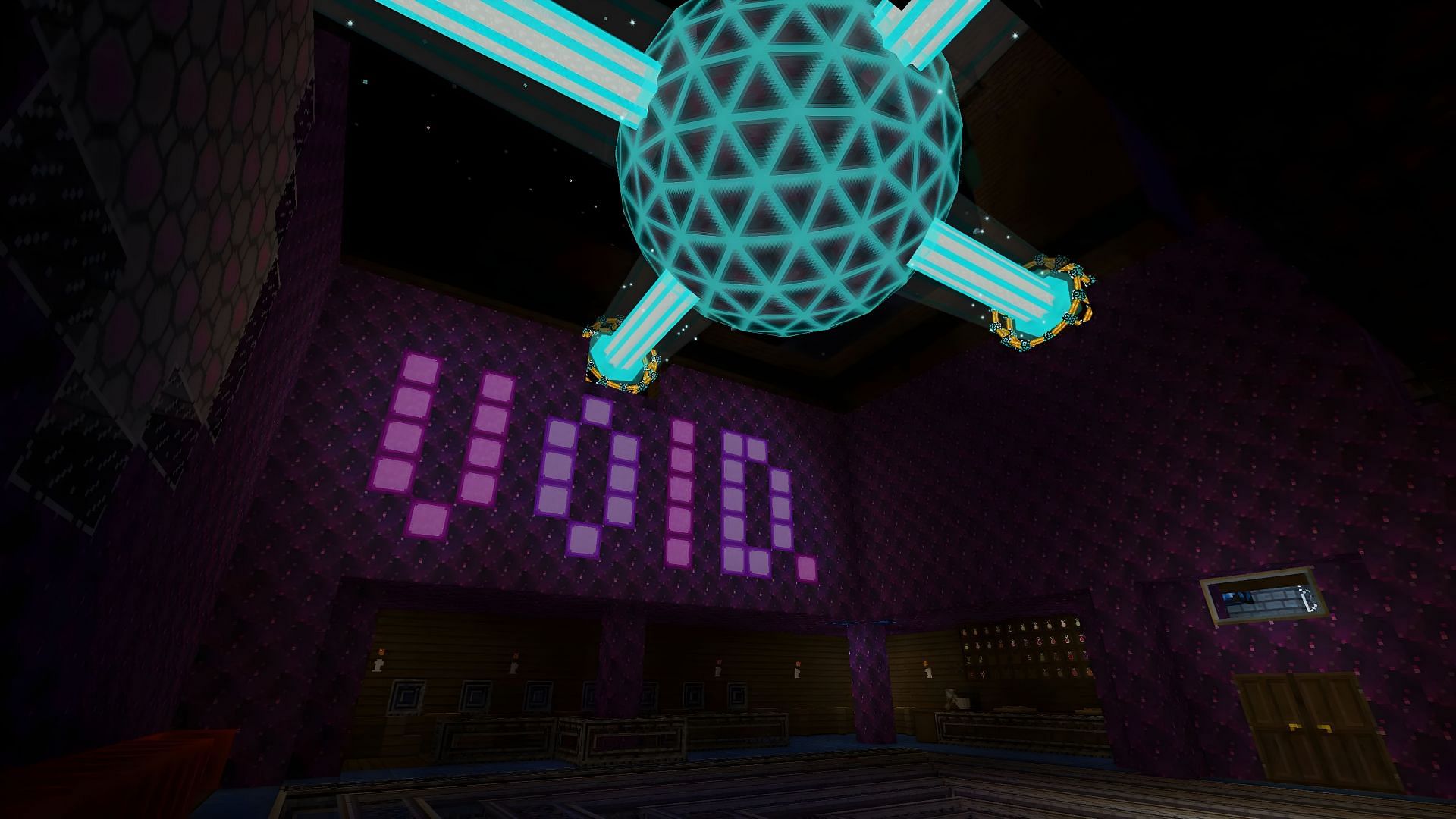 Minecraft Player Builds Incredible Map Room With Glass Floors