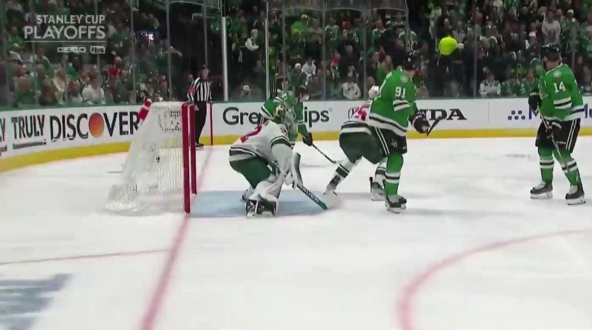 Wild's Foligno early game misconduct in Game 5 vs. Stars