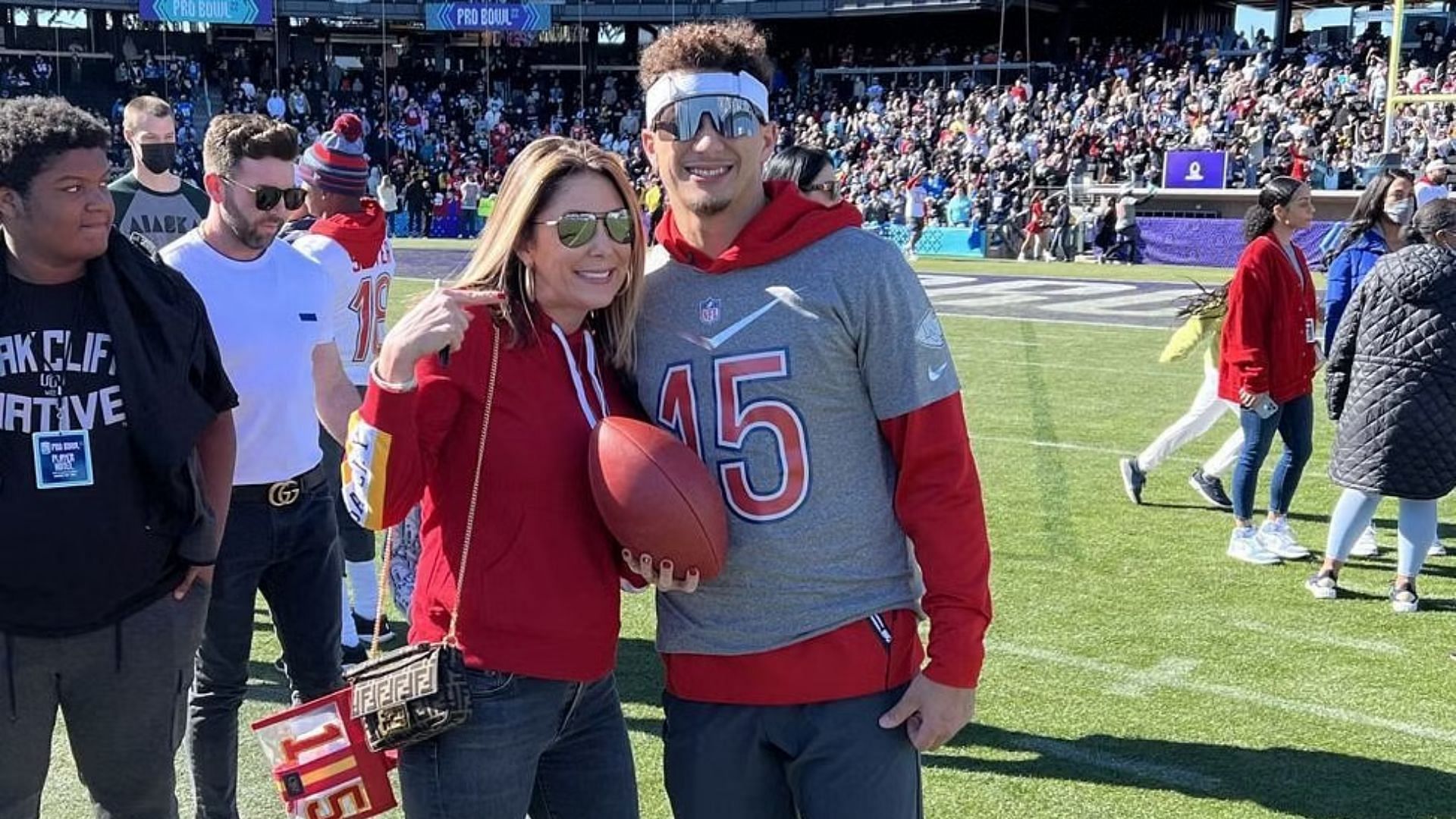 Patrick Mahomes' mom cheers him on before Super Bowl with sweet throwback —  see the pic!