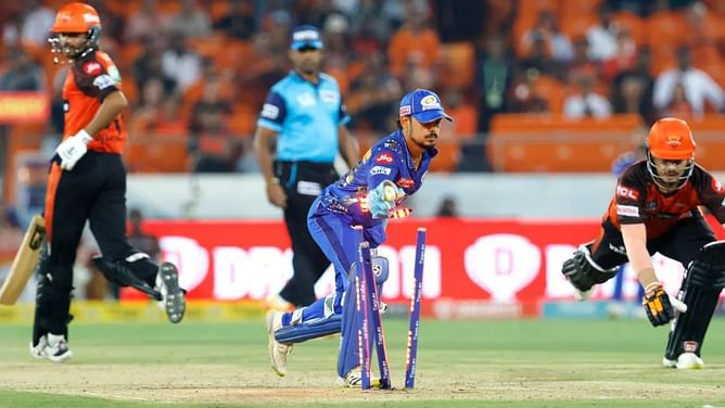 "I am not sure what happened there"- Shaun Pollock baffled by impact player Abdul Samad's batting for SRH vs MI