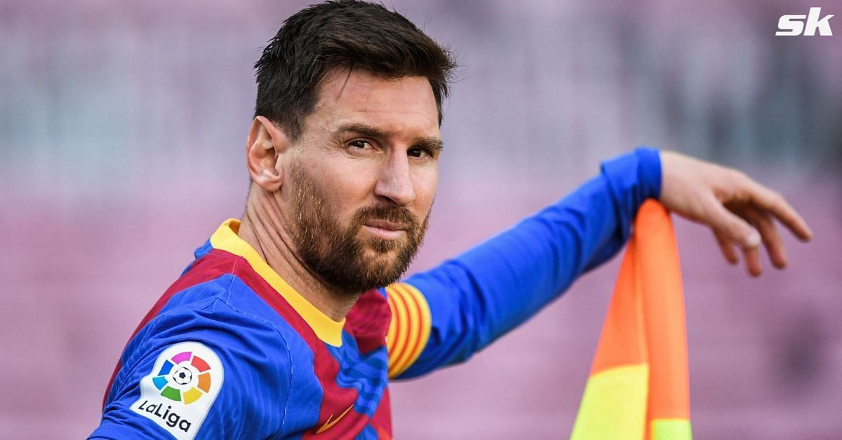 Barcelona fans chant Lionel Messi