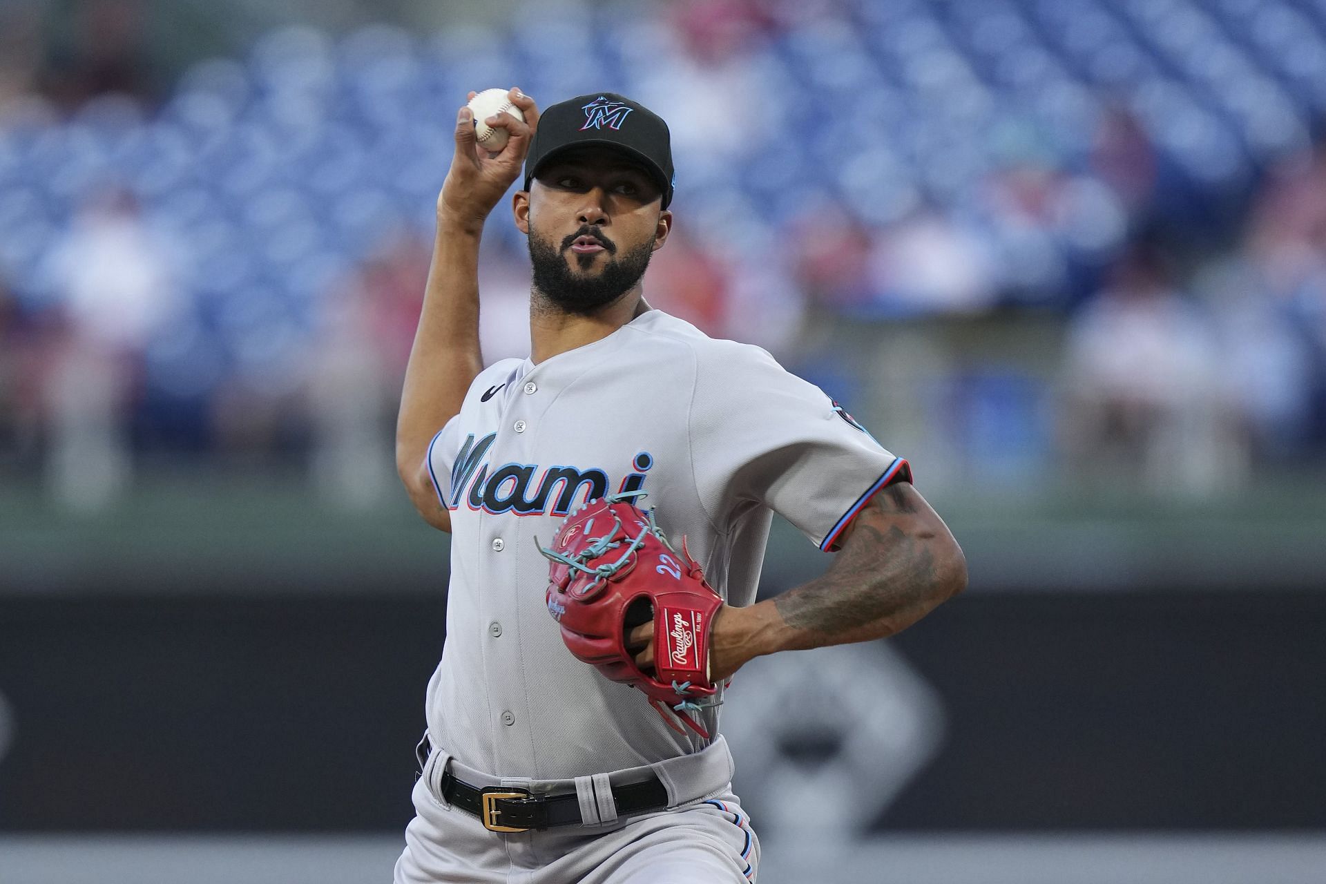 Miami Marlins pitcher Sandy Alcántara shares his beisbol story 