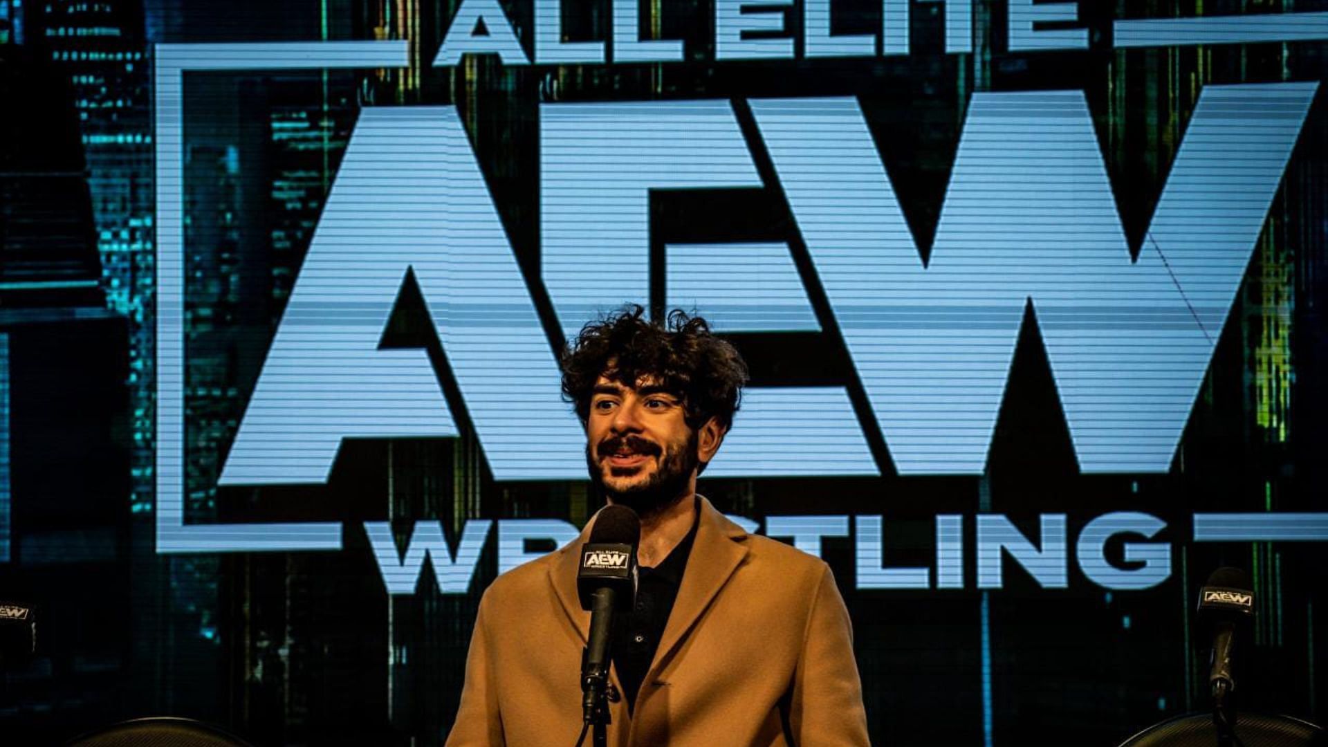 AEW has signed a new free agent!
