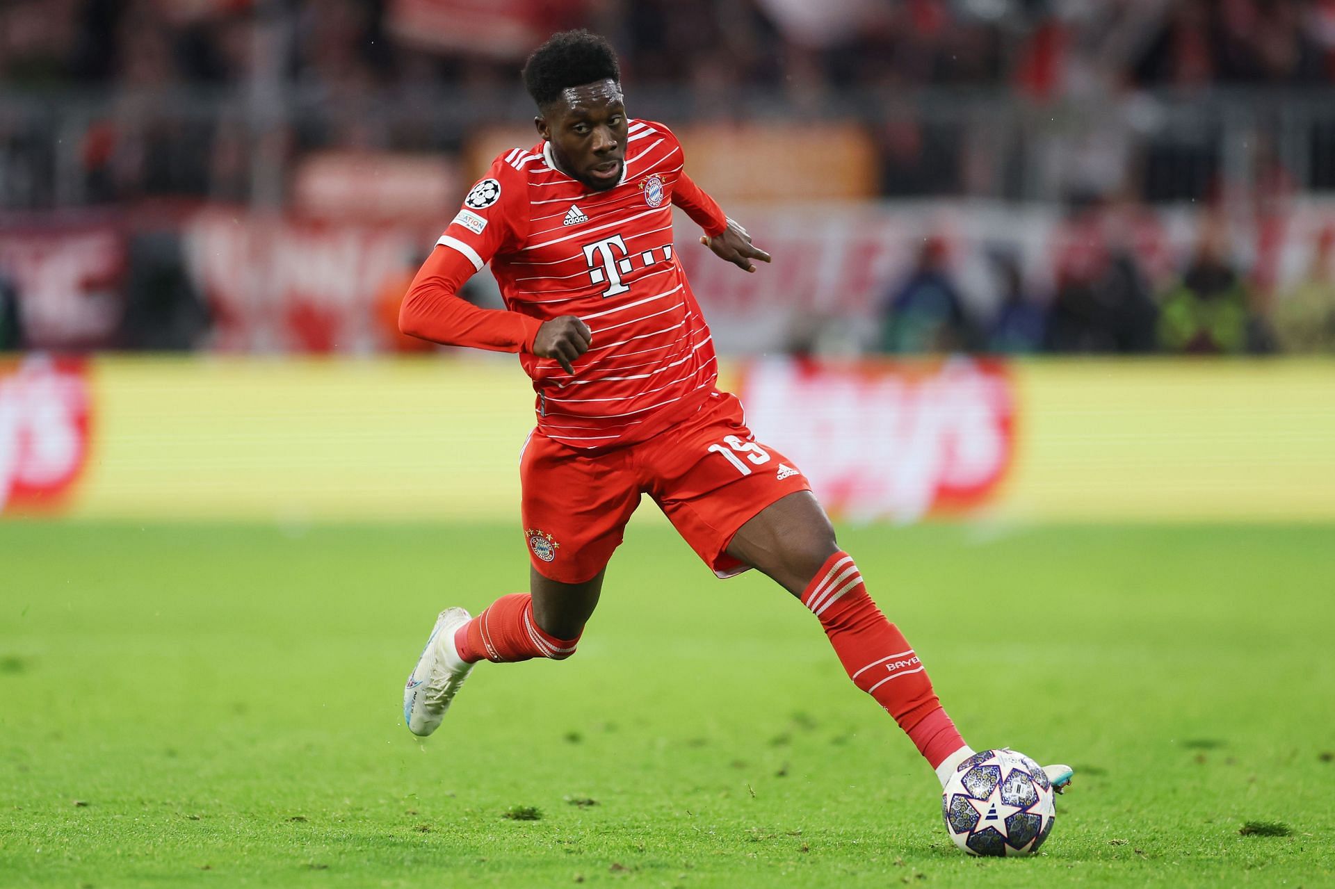 FC Bayern München v Paris Saint-Germain: Round of 16 Second Leg - UEFA Champions League