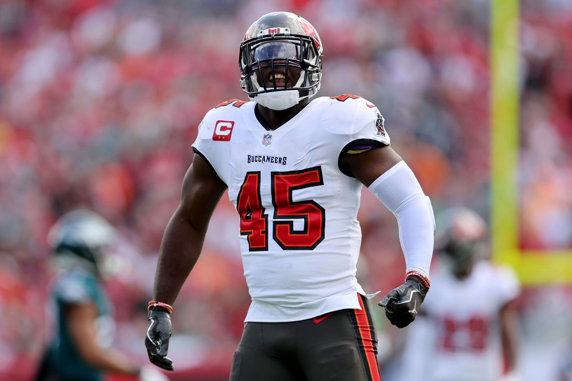 Tampa Bay Buccaneers linebacker Devin White requests trade 